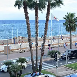https://appartement-vue-cagnes-sur-mer.fr-provencehotel.com